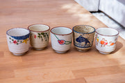Ensemble de 5 tasses en céramique peintes à la main
